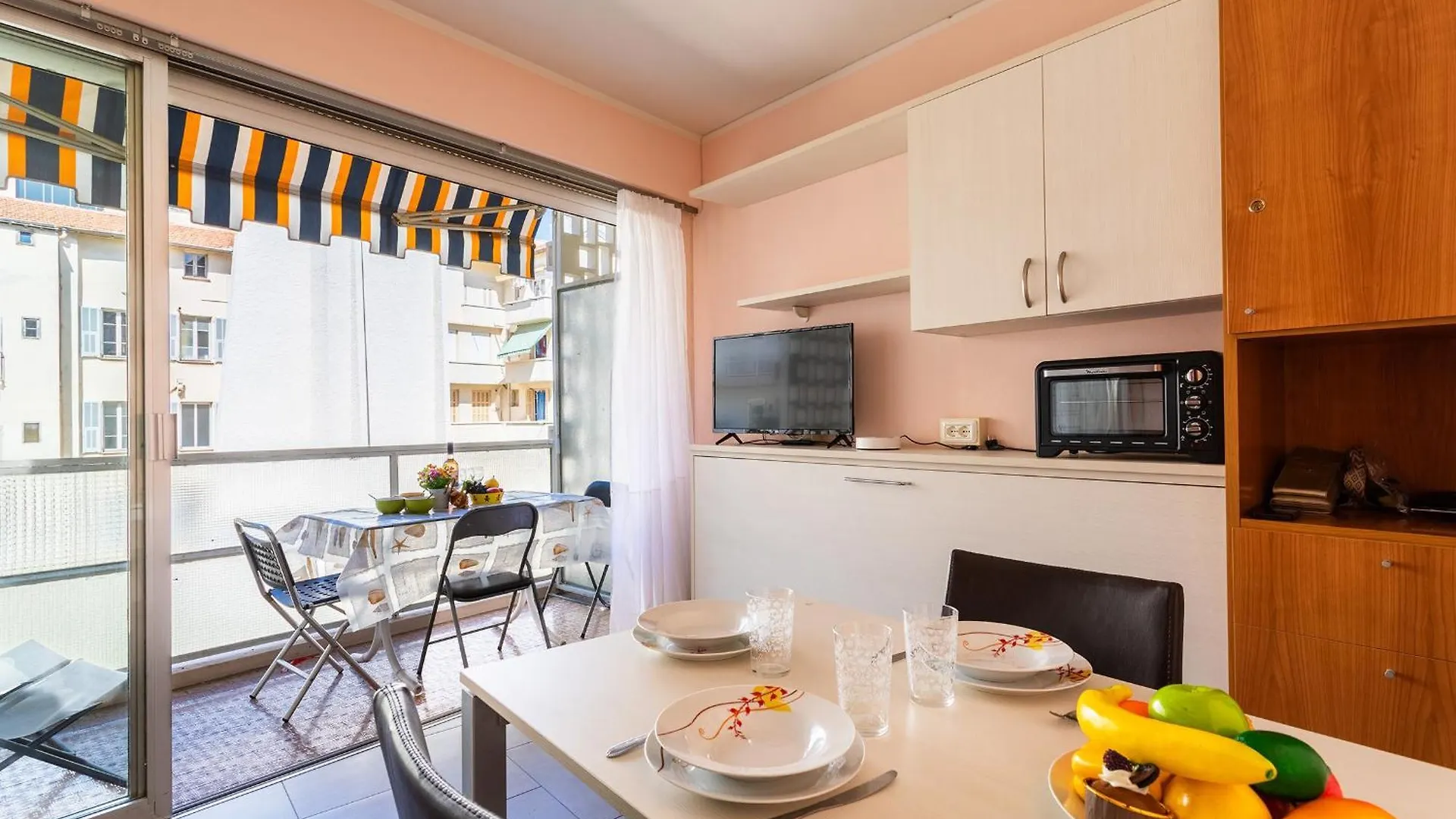 Royal Luxembourg Ap4397 By Riviera Holiday Homes Nice Apartment